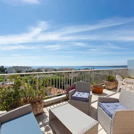 Crossing Penthouse Last Floor With Splendid Sea View Апартаменты